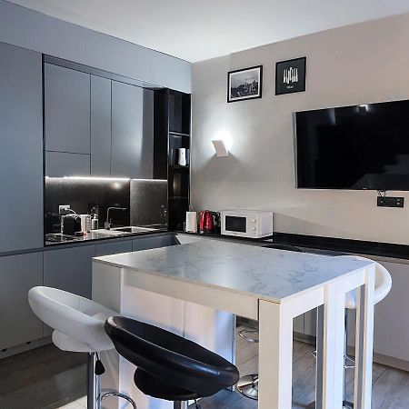 Apartamento Bubi House Moscova Milán Exterior foto